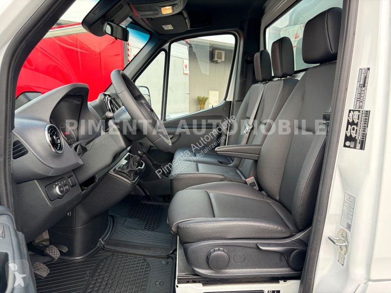 Furgoneta Mercedes 517 PRO 43 5t PRITSCHE 4,50m...
