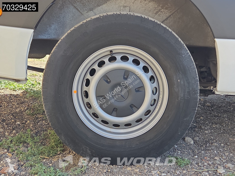 Samochód dostawczy Mercedes 112 L2H2 100%...