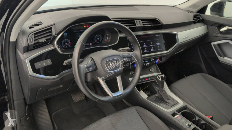 Audi Q3 Transporter