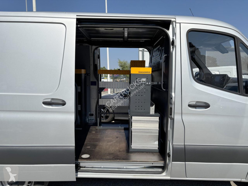 عربة نفعية Mercedes SPRINTER 33N 3.5t 311 CDI...