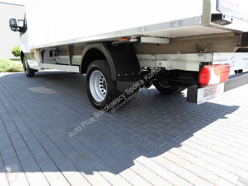 Коммерческий автомобиль Mercedes 25OXER