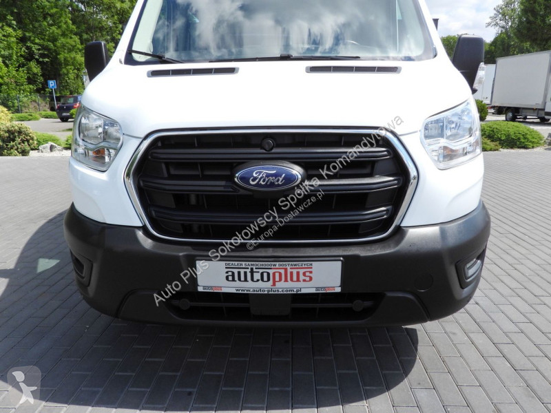 Samochód dostawczy Ford  TRANSIT