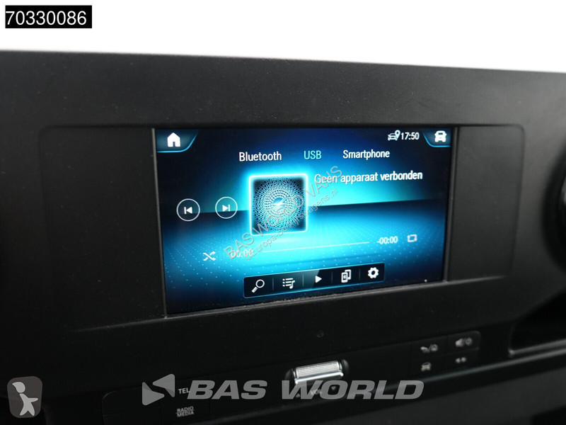عربة نفعية Mercedes 311 CDI L2H2 Airco MBUX...