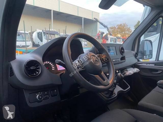 Furgoneta Mercedes