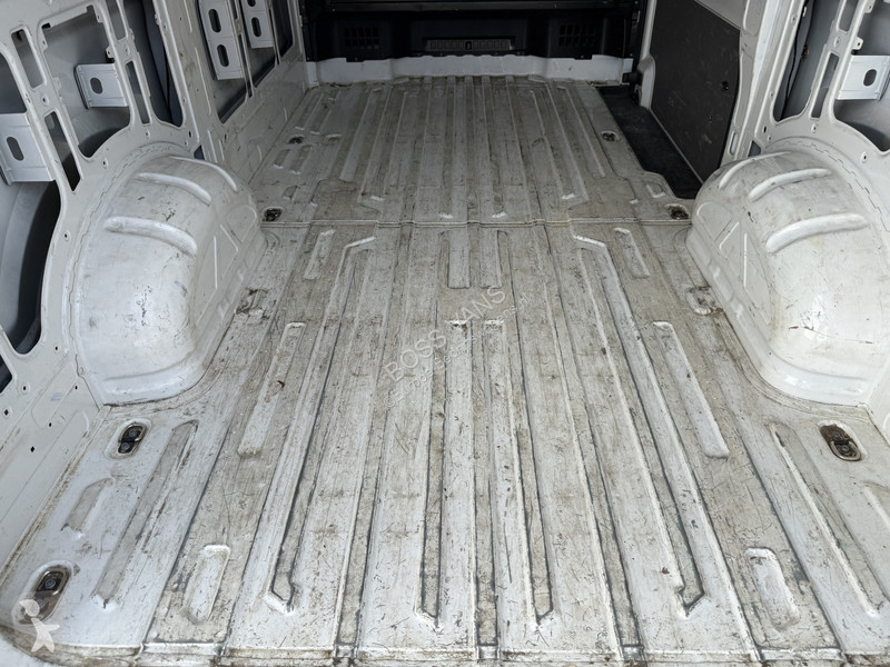 Furgoneta Volkswagen 2.0 TDI 140PK L3H3 Camera...