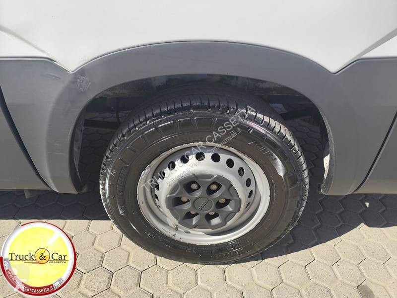 Furgoneta Iveco