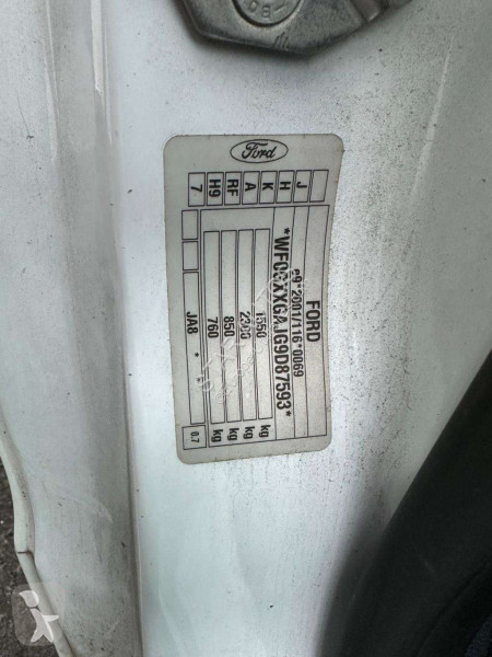 عربة نفعية Ford