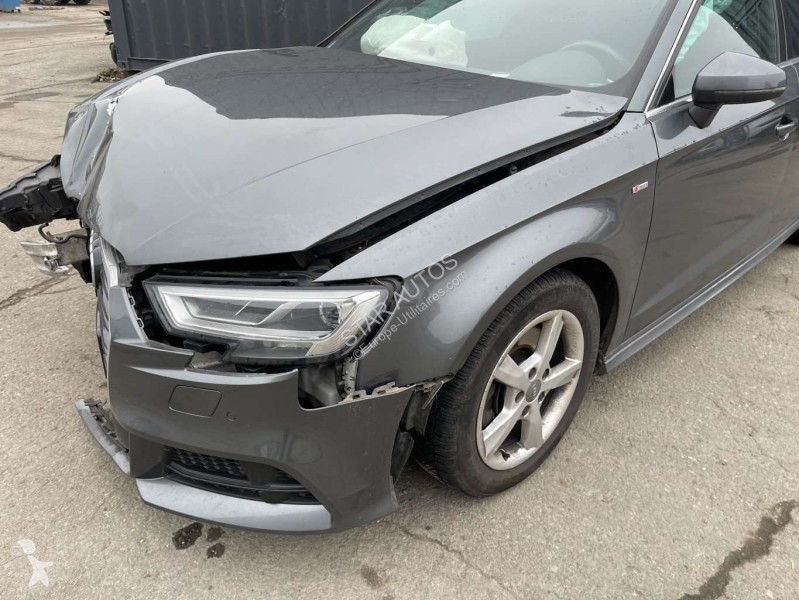 عربة نفعية Audi