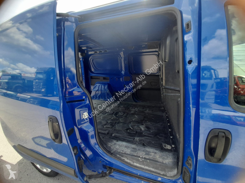 Opel 2 Sitze AHK Trennwand TÜV bis 11 2026...