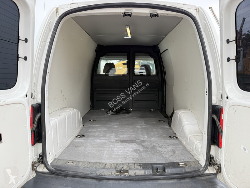 Samochód dostawczy Volkswagen 37kWh 113PK L2H1...