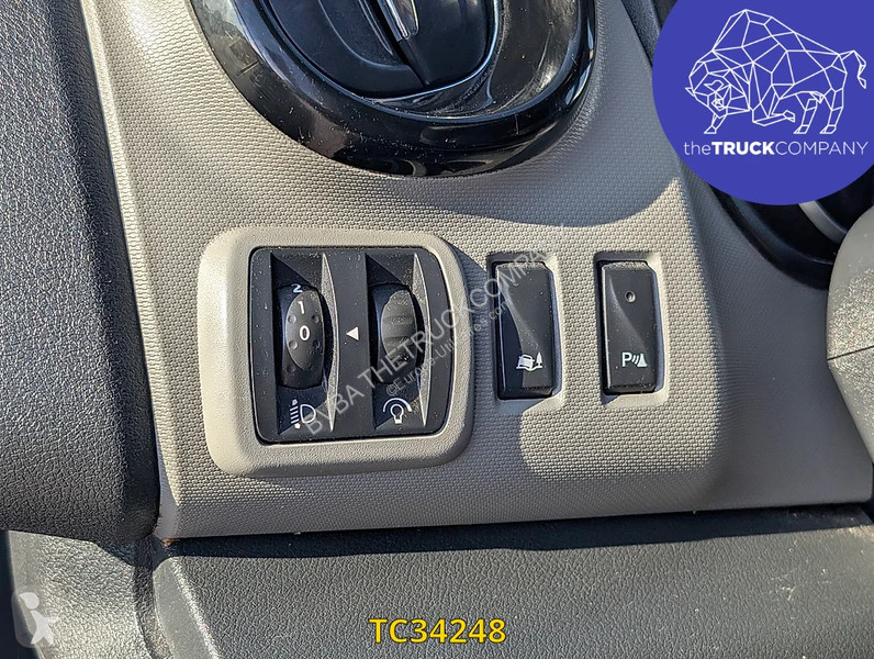 عربة نفعية Renault 1.6 DCI