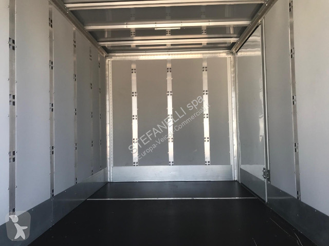 عربة نفعية Citroën Jumper 35 L4 2.2 bluehdi...