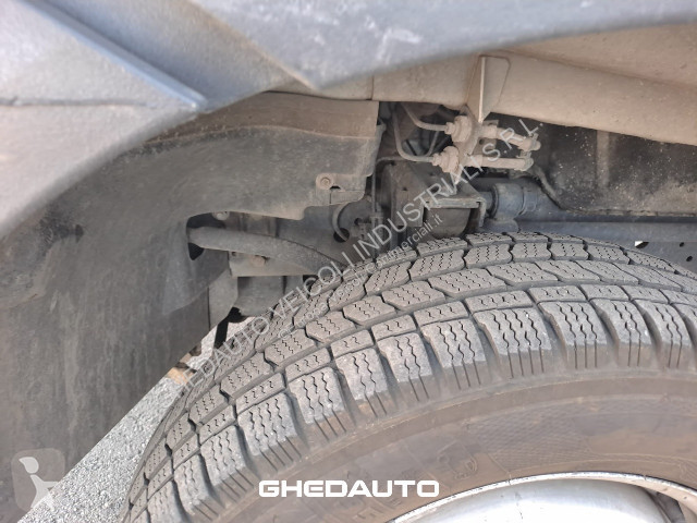 عربة نفعية Iveco Daily 35C15 - CASSONE + GRU