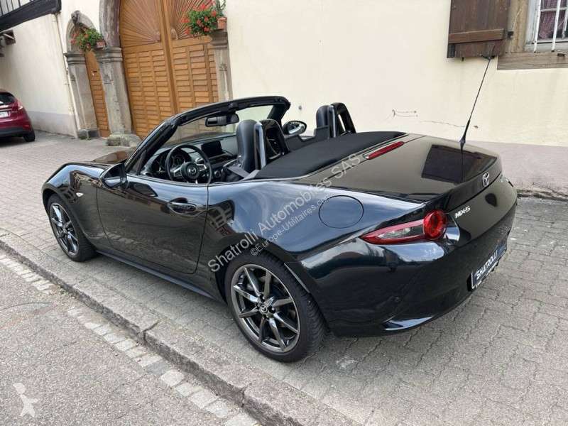 Samochód dostawczy Mazda Cabriolet (4) 2.0...