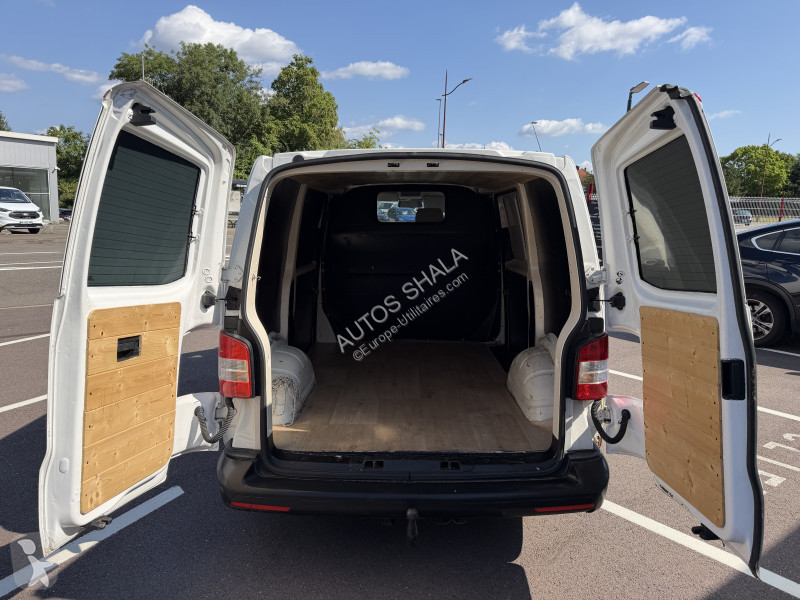 Véhicule utilitaire Volkswagen TRANSPORTER FG...