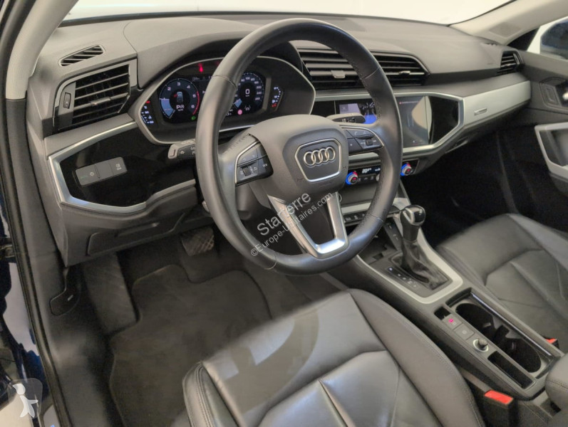 Audi Q3 Transporter