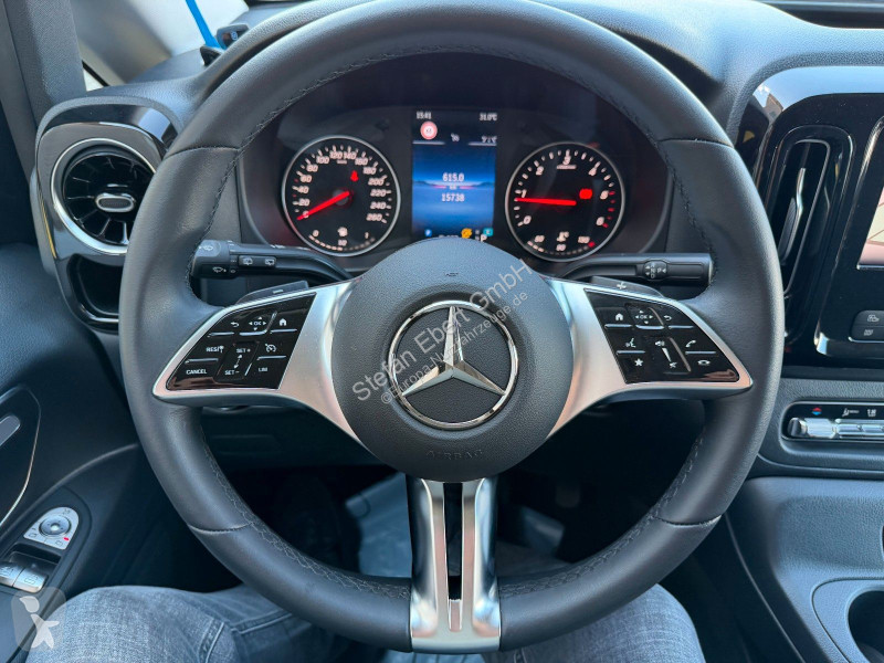Furgoneta Mercedes Vito  9G Tourer AHK2,5to LED