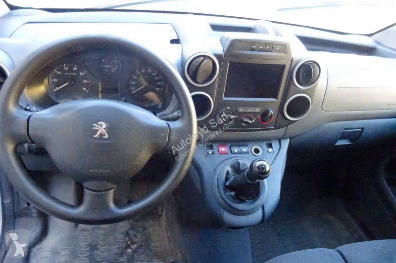 Véhicule utilitaire Peugeot PARTNER 1,6 HDI 99