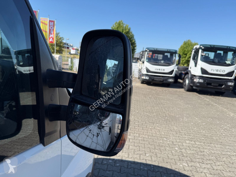 Furgoneta Iveco 35C16 3,0L Koffer LBW 750kg...