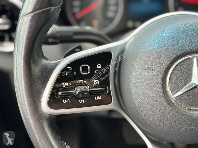 عربة نفعية Mercedes 319 CDI Fourgon Standard...