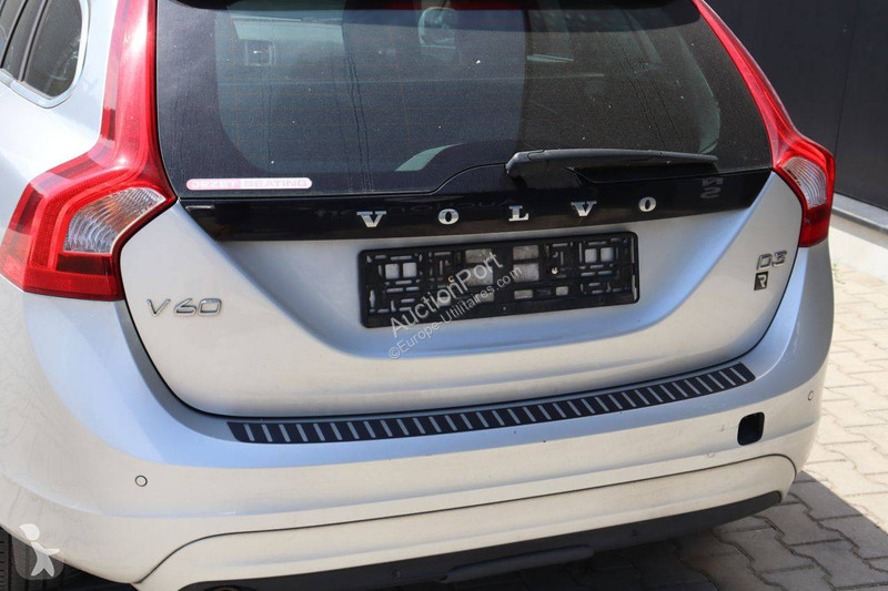 Samochód dostawczy Volvo D3 R-Design