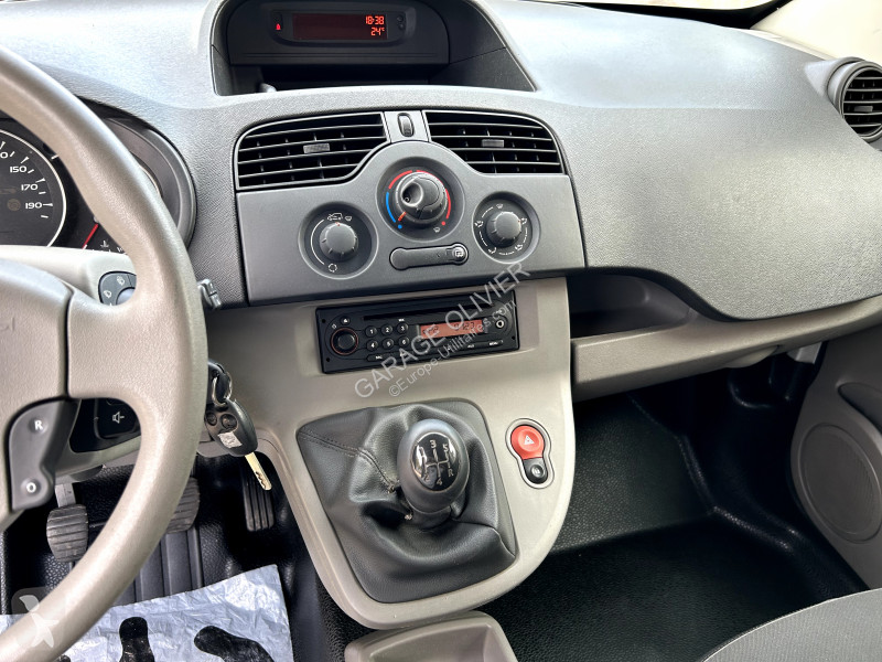 Véhicule utilitaire Renault Exp 1.5 dci 70...