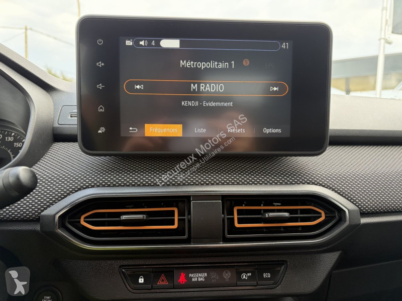 عربة نفعية Dacia (3) Stepway Confort TCe 90