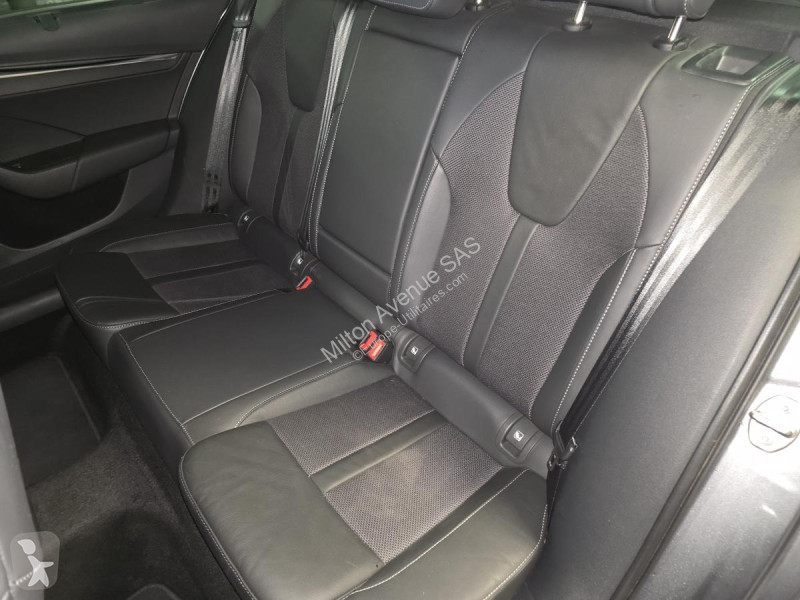 عربة نفعية Skoda OCTAVIA Combi 2.0 TDI - 150 -...