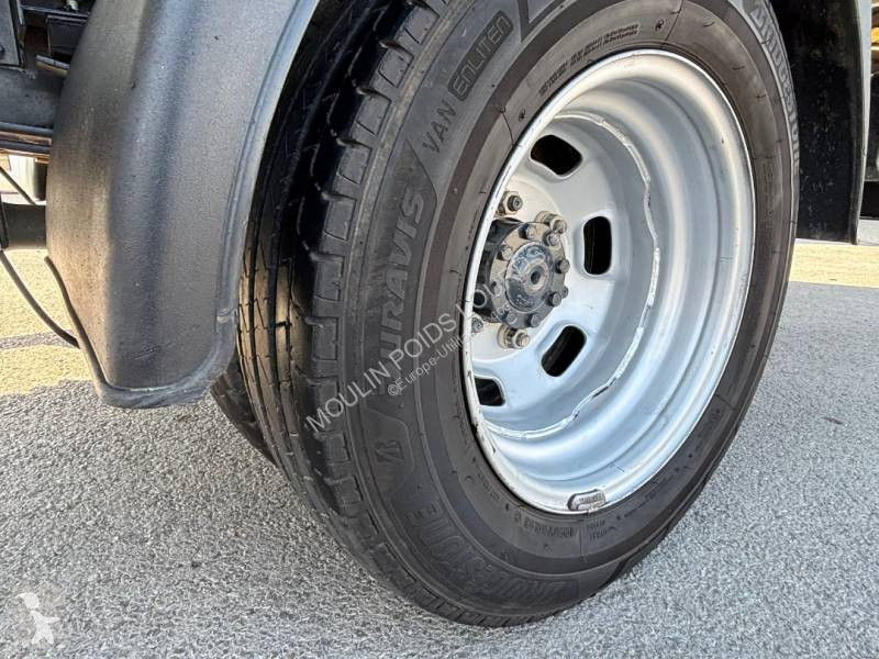 Samochód dostawczy Iveco