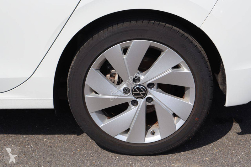 عربة نفعية Volkswagen VIII