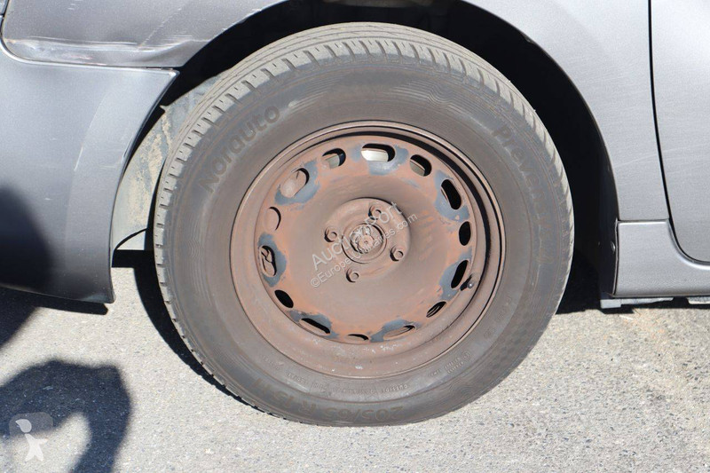 Véhicule utilitaire Peugeot