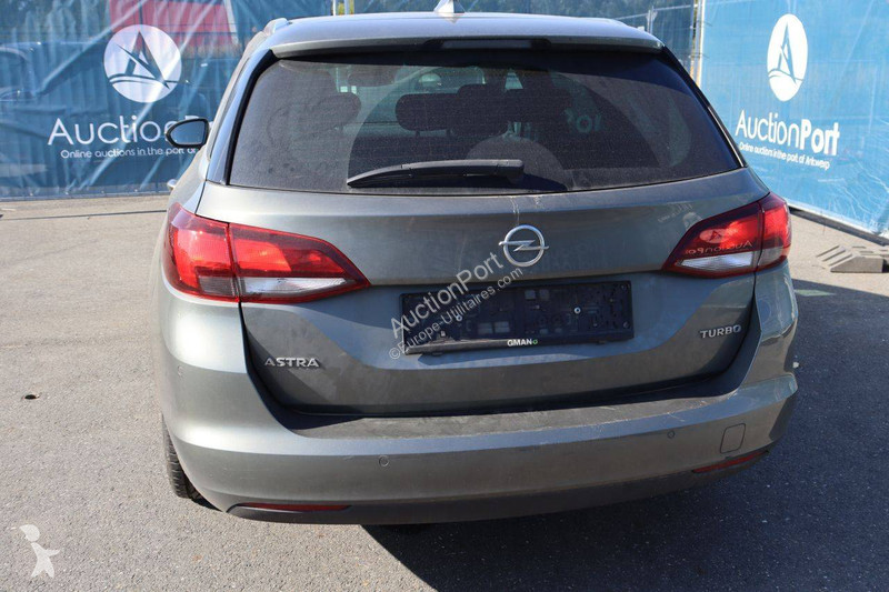 Samochód dostawczy Opel Turbo