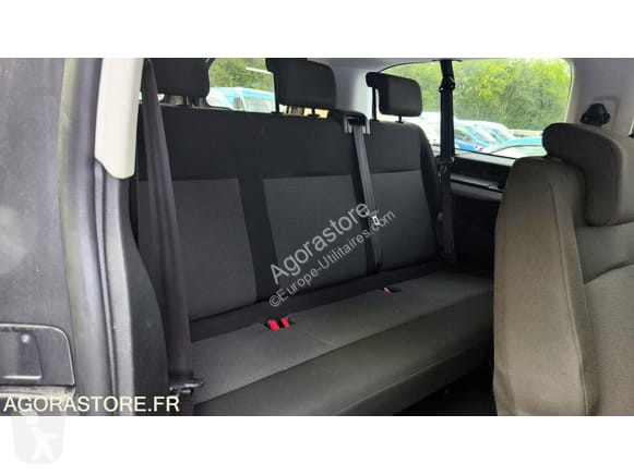 Véhicule utilitaire