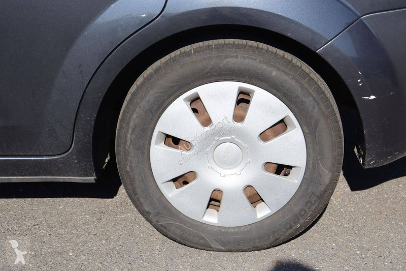 Véhicule utilitaire Ford