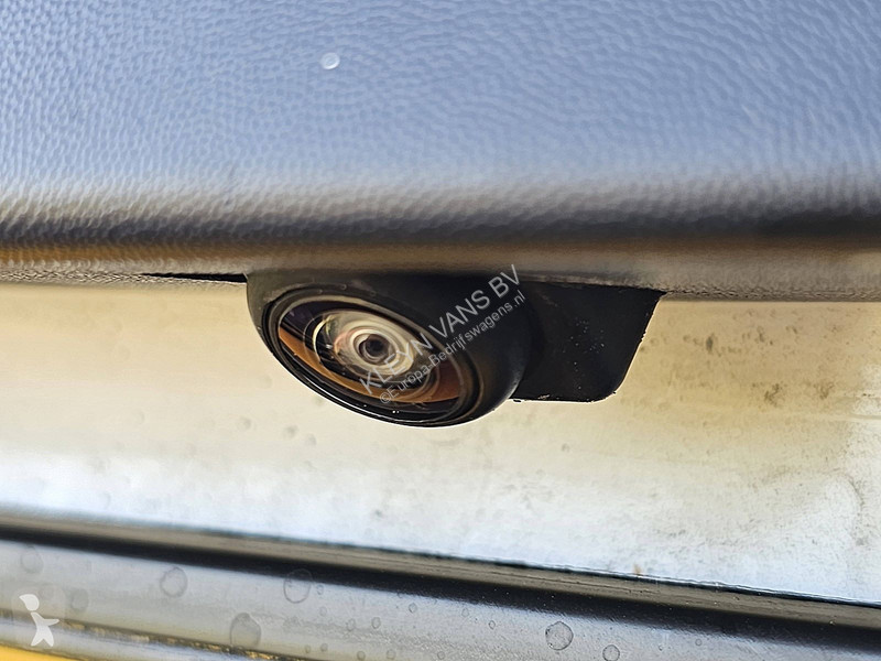 عربة نفعية Mercedes 108 CDI LONG Navi Airco NAP!