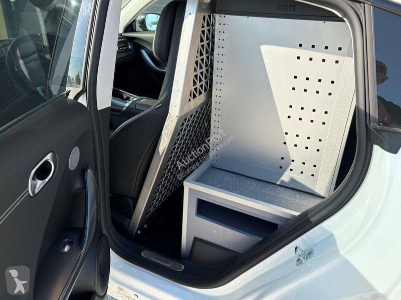 Samochód dostawczy Smart  #3 Pro+ 66 kWh