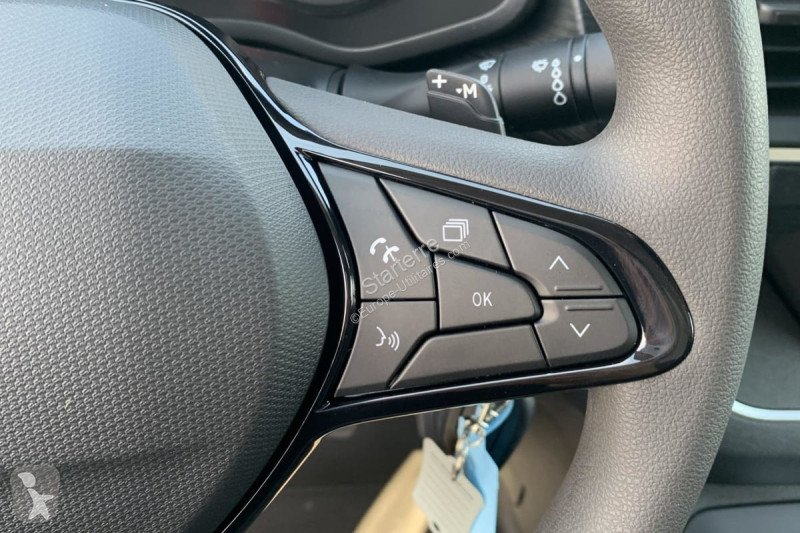 Véhicule utilitaire Renault  TRAFIC FOURGON