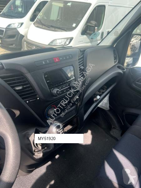 Furgoneta Iveco 35-140