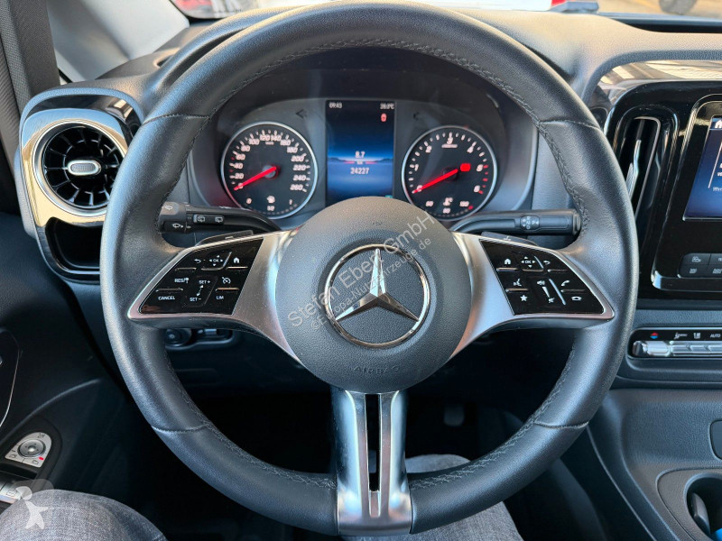 Véhicule utilitaire Mercedes Vito  9G Tourer...