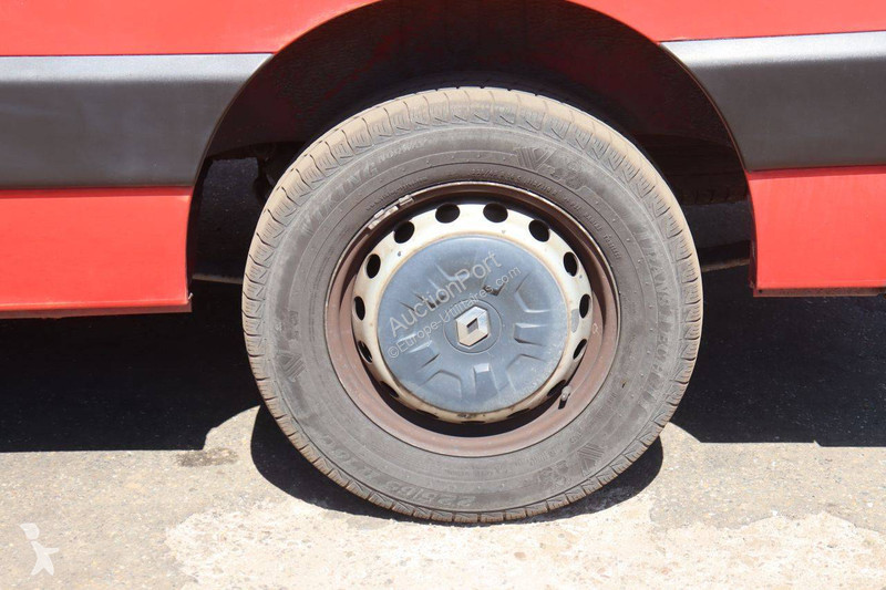 عربة نفعية Renault