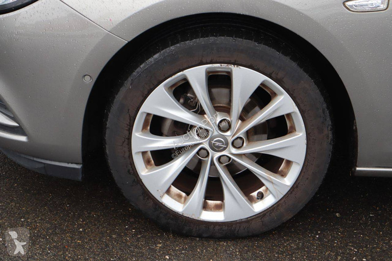 Véhicule utilitaire Opel