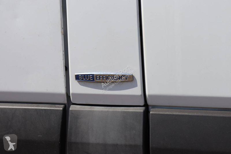 Véhicule utilitaire Mercedes 310 CDI
