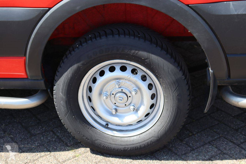 Véhicule utilitaire Ford