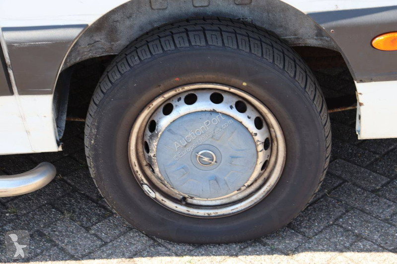 Véhicule utilitaire Opel