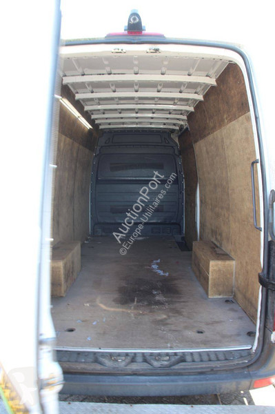 Véhicule utilitaire Mercedes