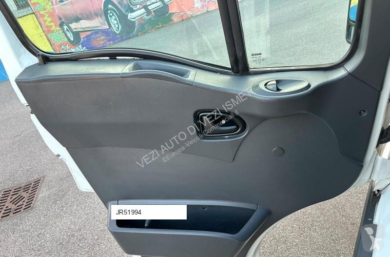 Véhicule utilitaire Iveco DAILY 35C12