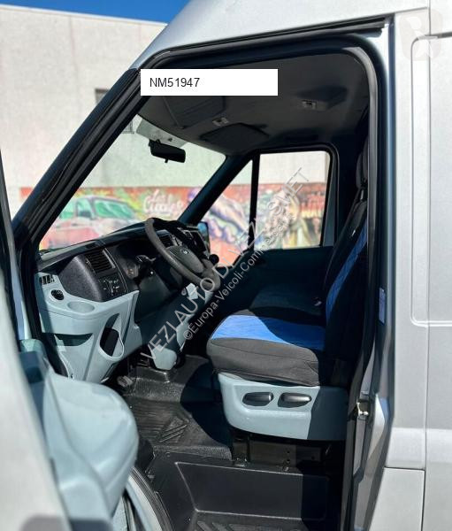 Véhicule utilitaire Ford