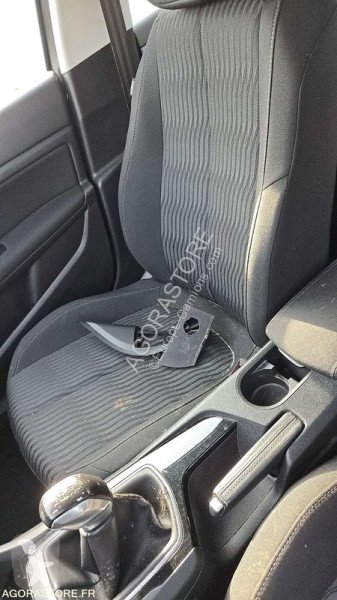 Véhicule utilitaire Peugeot 308