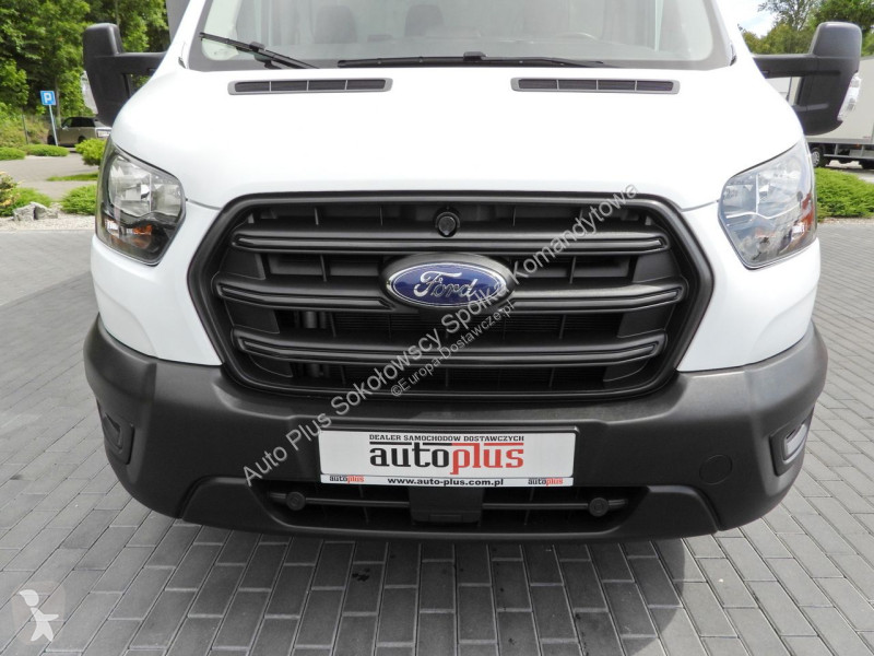 Véhicule utilitaire Ford  TRANSIT