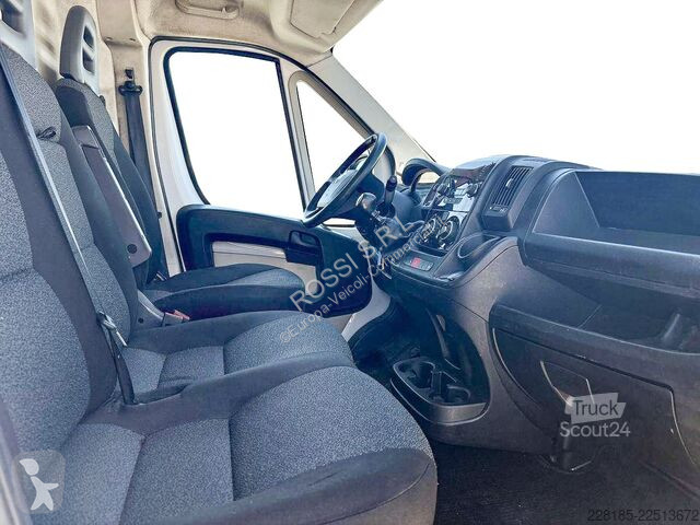 Véhicule utilitaire Fiat VI (V 2011) - 30 MH1...